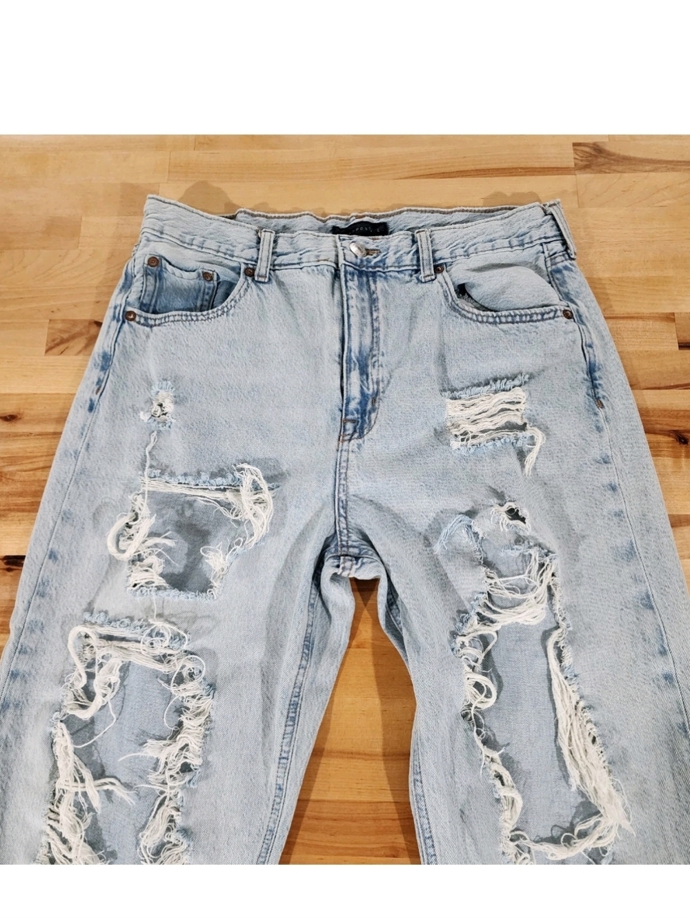 Aeropostale 90s Baggy Jeans Womens 14 Very Distressed Light Wash Festival Street - Picture 13 of 16
